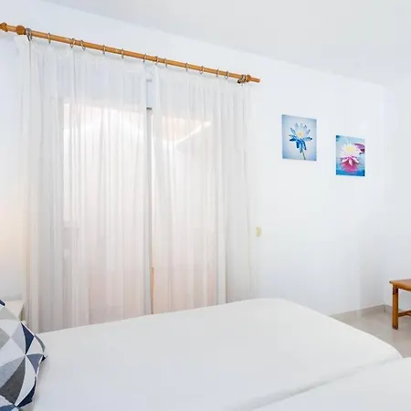 Pn 8 * פוארטו דה סנטיאגו